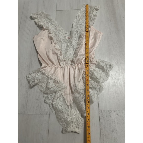 Vintage Delicates Antron Nylon Teddy Sz M - Pink / White Lace - Picture 2 of 9